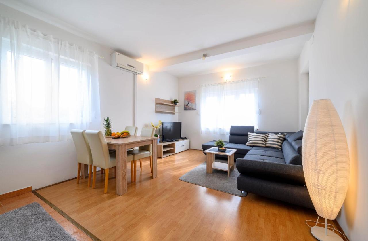 زابوريتش Apartment Malibu المظهر الخارجي الصورة